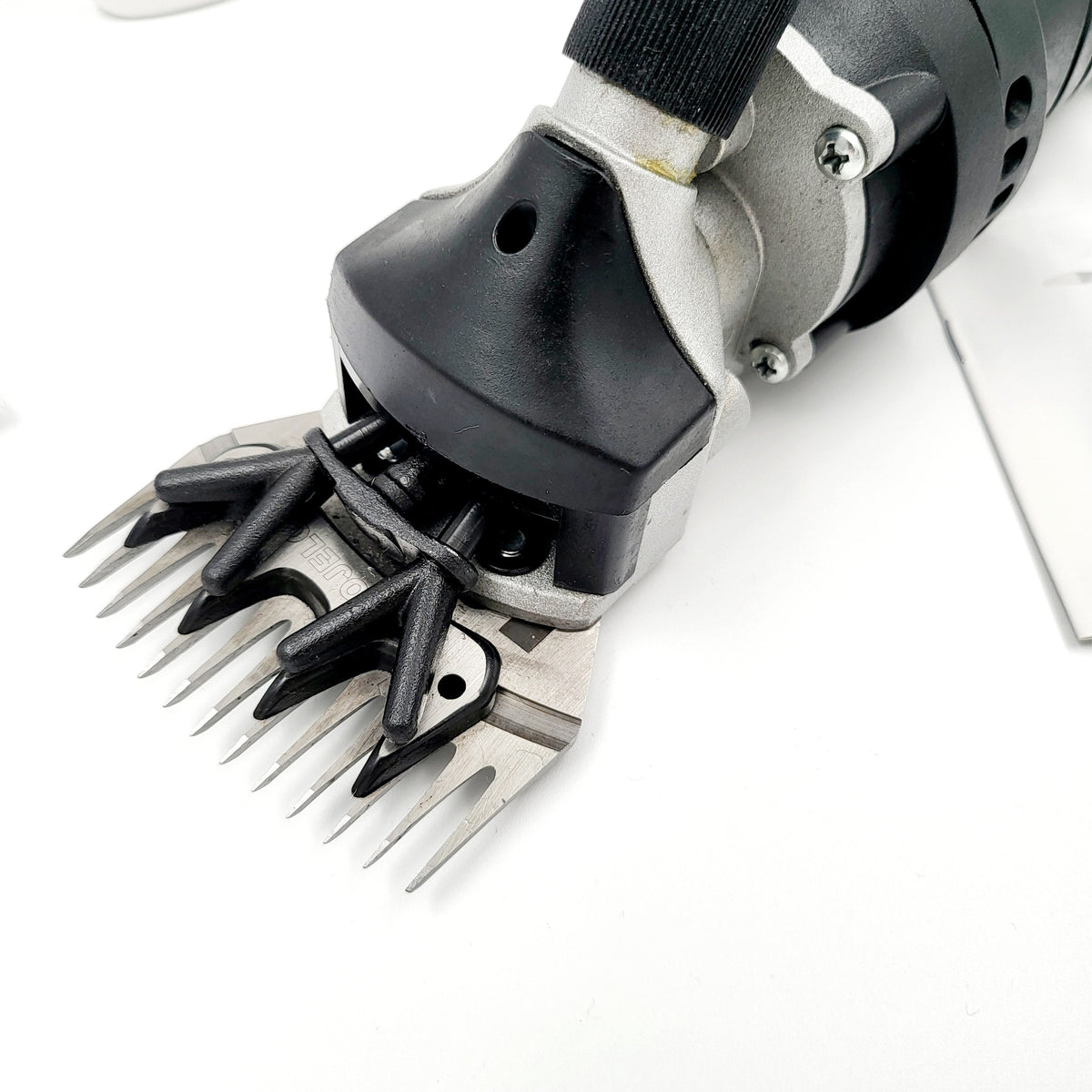 450W Rug Carver & Shearing Guide